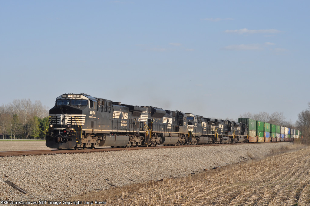 NS 4074 West 